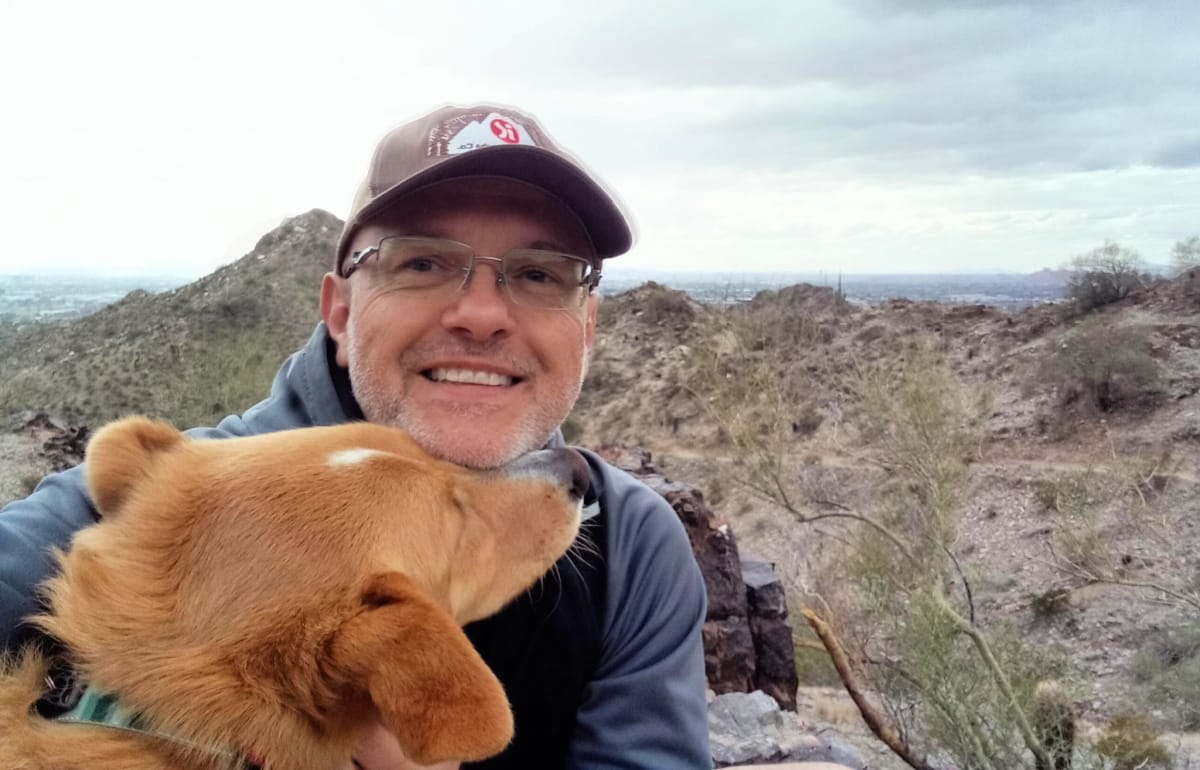 Hit the Horizon Founder Eric Battersby with Arlo